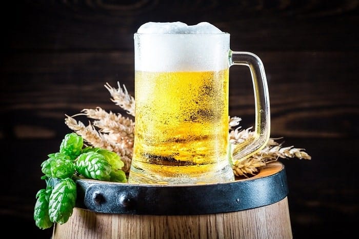 Bière au CBD : définition, effets et intérêts aromatiques